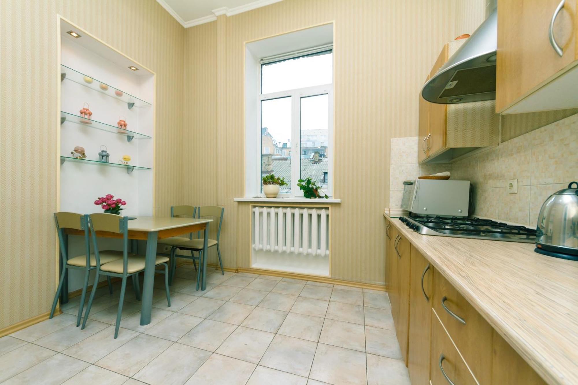 Apartment Baseina Khreschatyk Kiev Exterior foto
