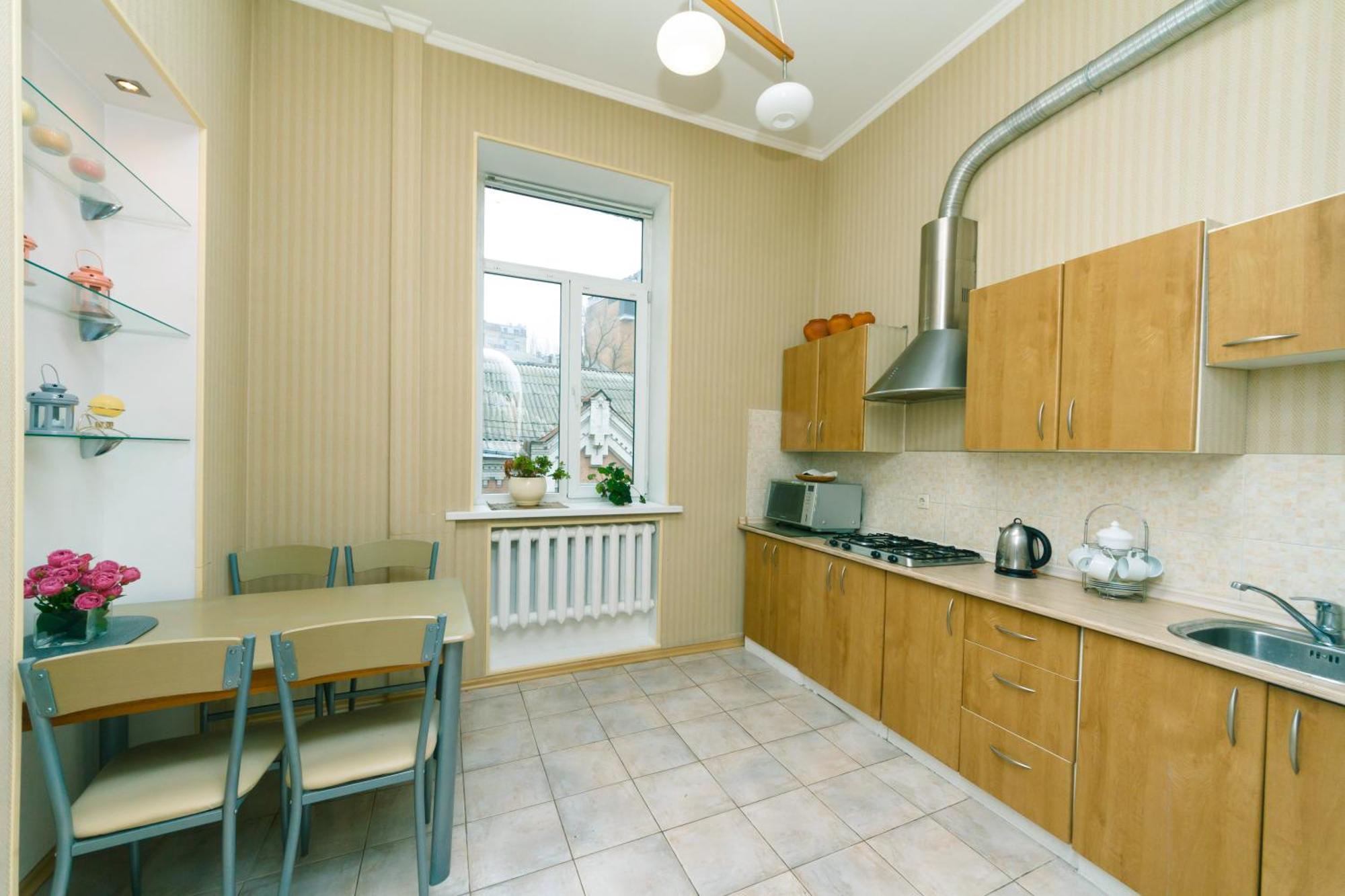 Apartment Baseina Khreschatyk Kiev Exterior foto